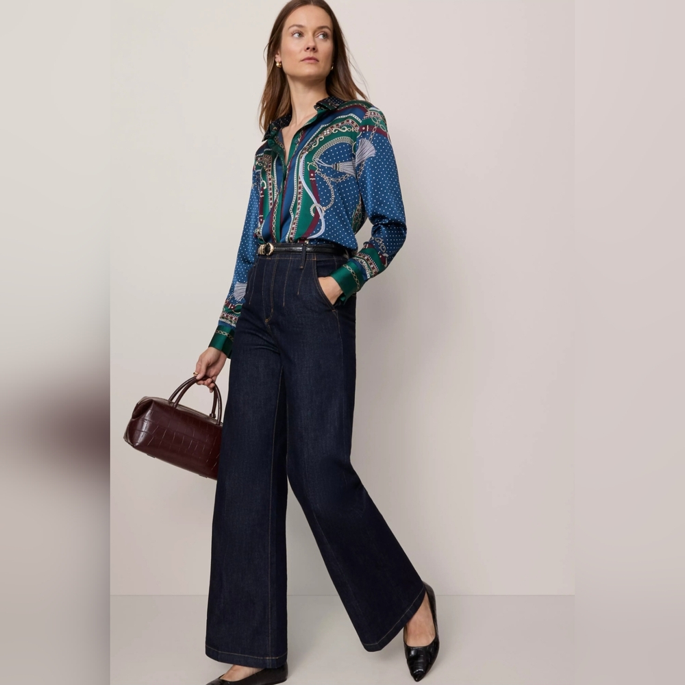Ann Taylor Blue and Green Patterned Button Down Shirt